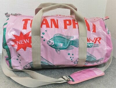 Sporty bag rosa UPCYCLING, ca. dm 26cm B43cm, Kunststoff