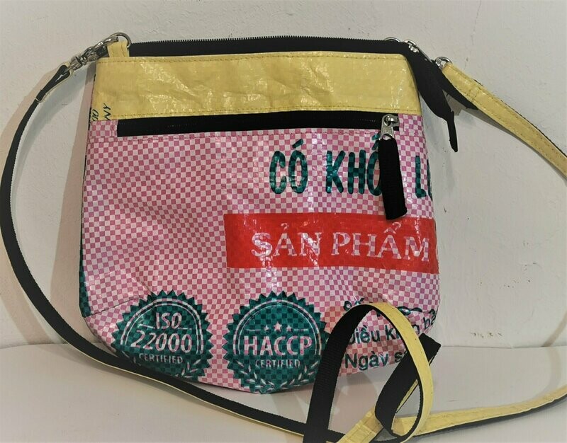 Minibag rosa UPCYCLING, ca. H18cm B17,5cm T4,5cm, Kunststoff Minibag rosa UPCYCLING, ca. H18cm B17,5cm T4,5cm, Kunststoff