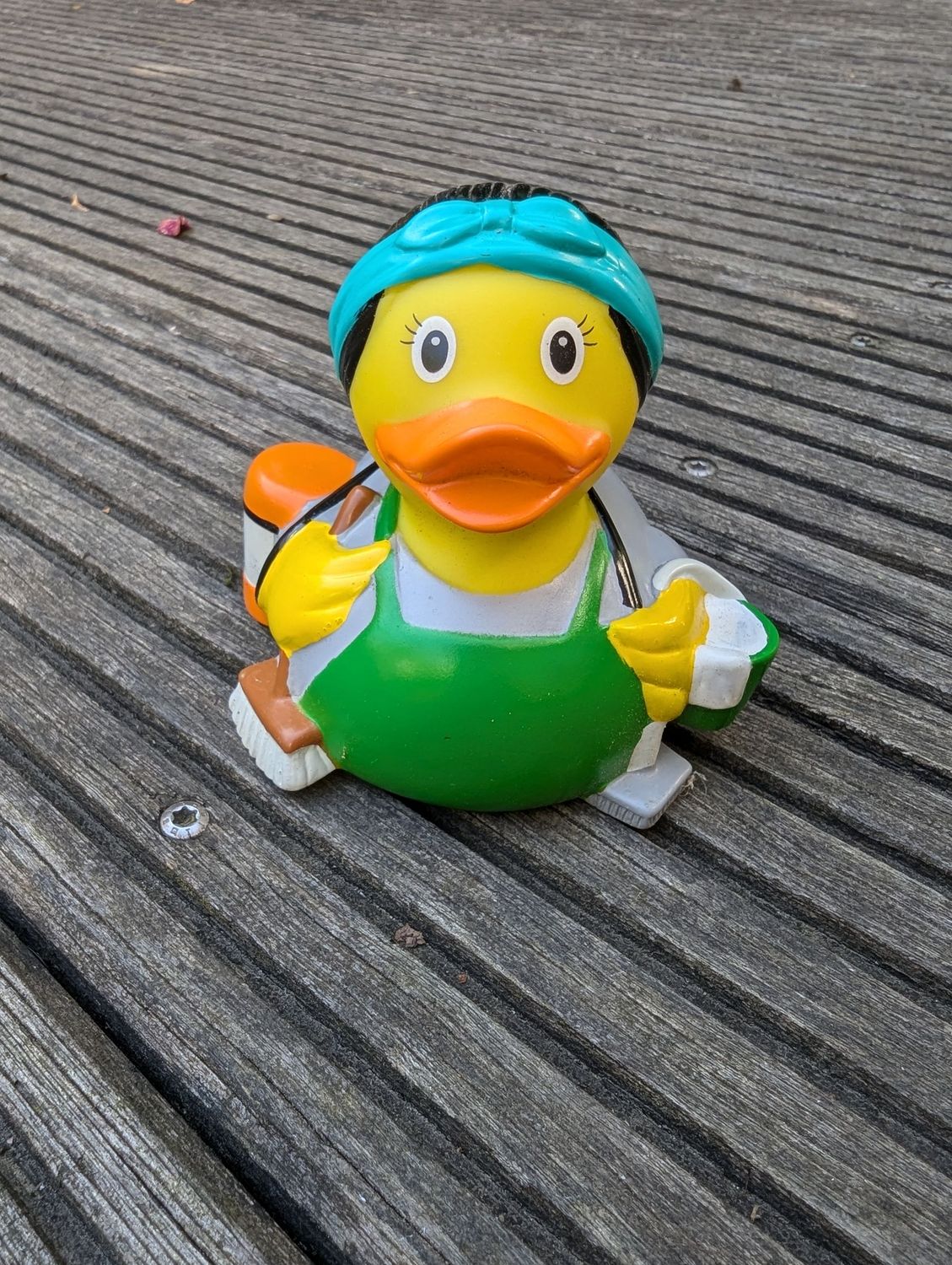 Quietschente "Putzi"; H8cm L9cm B7,5cm