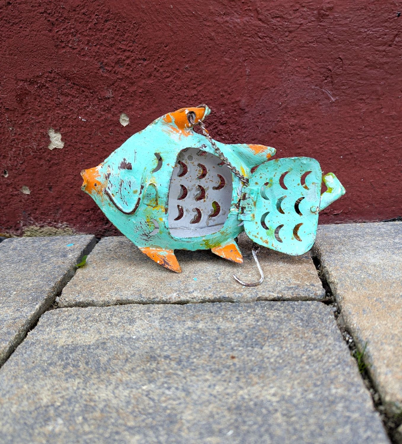 Fisch Windlicht, zum Hängen; Metall, light türkis used Optik H13cm B6cm L19,5cm; KettenL ca. 18cm