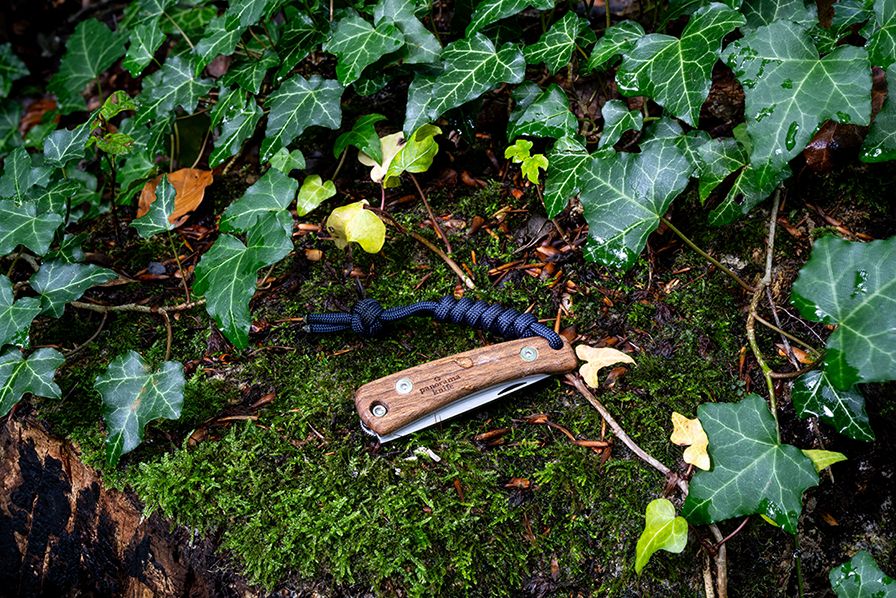 Klappmesser KISS mit Paracord Navi Blue geknüpft - Best of Bayern