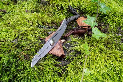 Klappmesser KISS mit Paracord Olive geknüpft - Best of Bayern