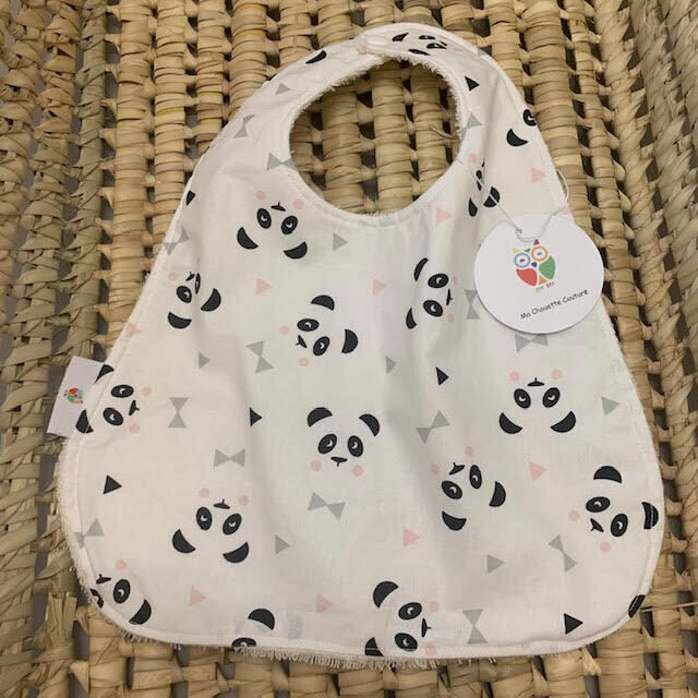 bavoir panda noeud rose