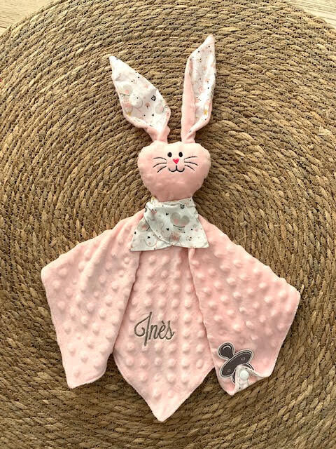 Doudou lapin sourizette minky rose