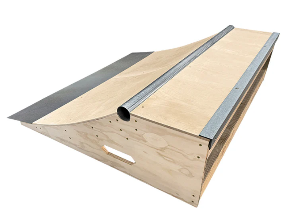 OC RAMPS GREG LUTZKA'S 3 IN 1 QUARTER PIPE