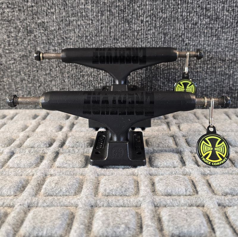 Independent Stage 11 Creature Matte Black Standard Trucks 149