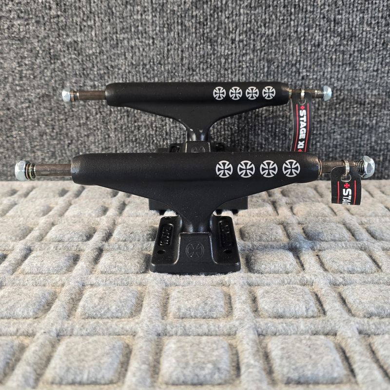 Independent Stage 11 Flat Black 4 Cross Stand Trucks 149
