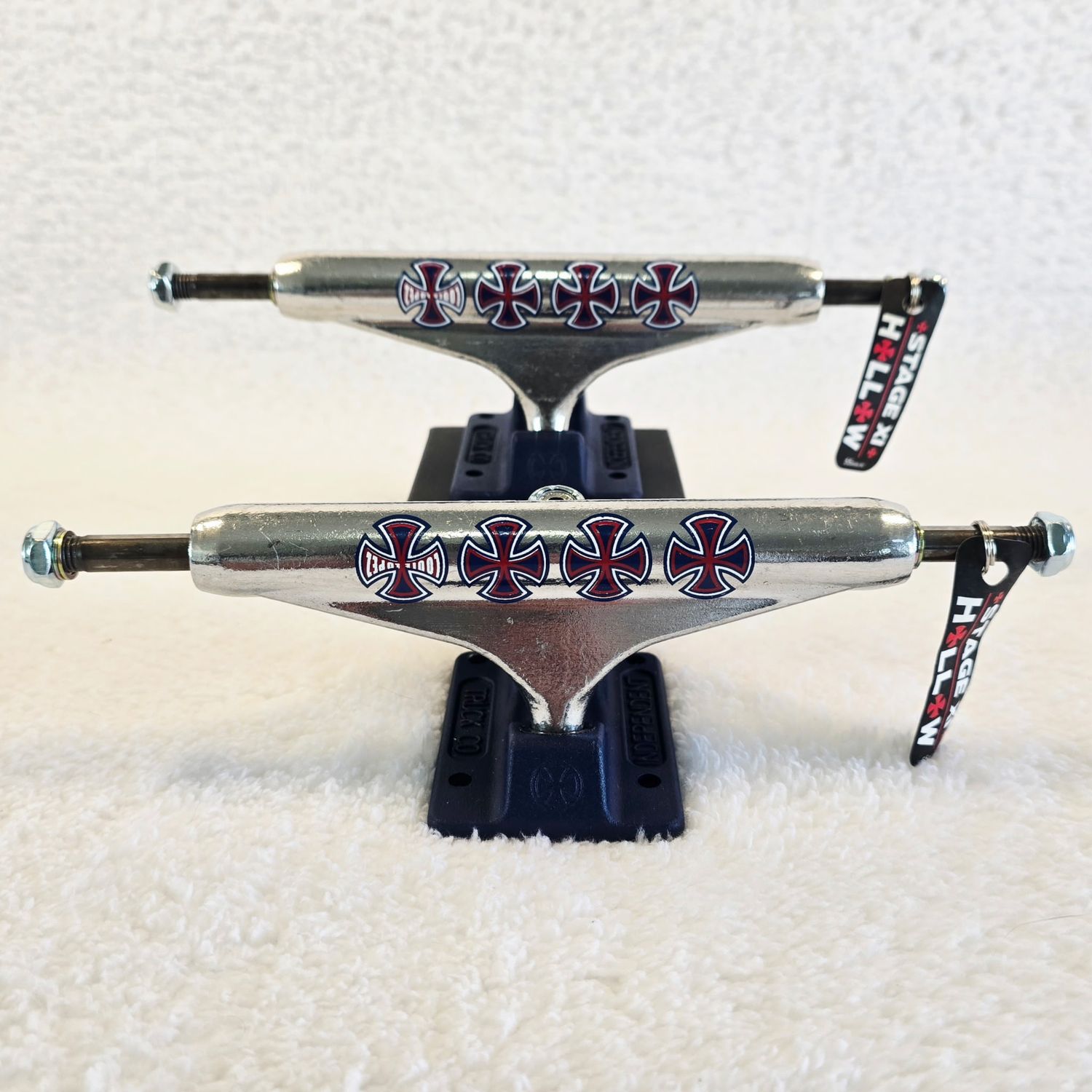 Independent Stage 11 Hollow Lopez Crosses Silver Standard 149