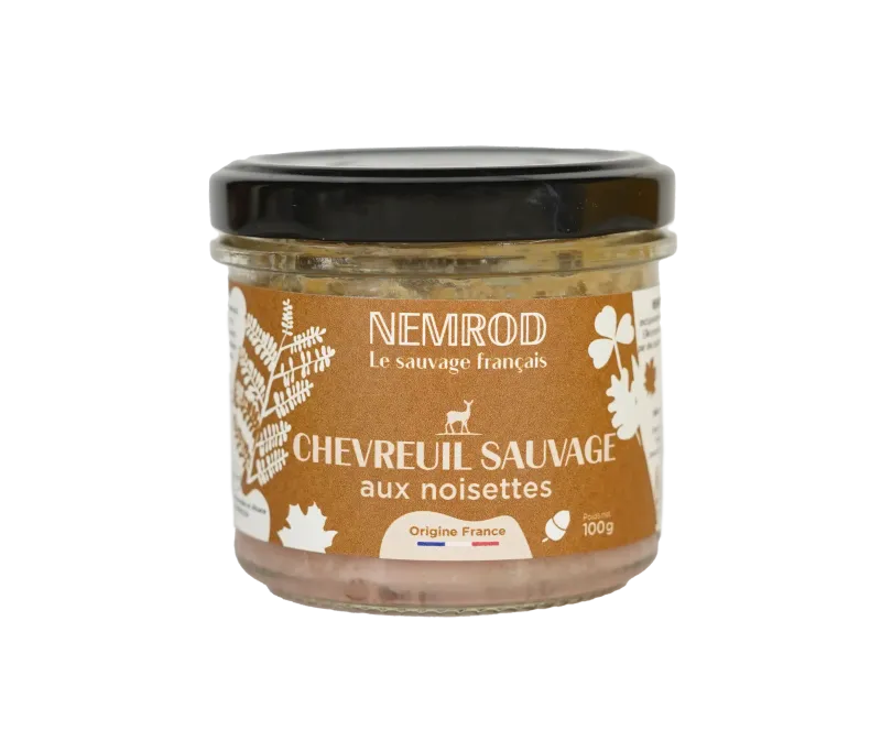 Chevreuil Sauvage aux Noisettes Chevreuil Sauvage aux Noisettes