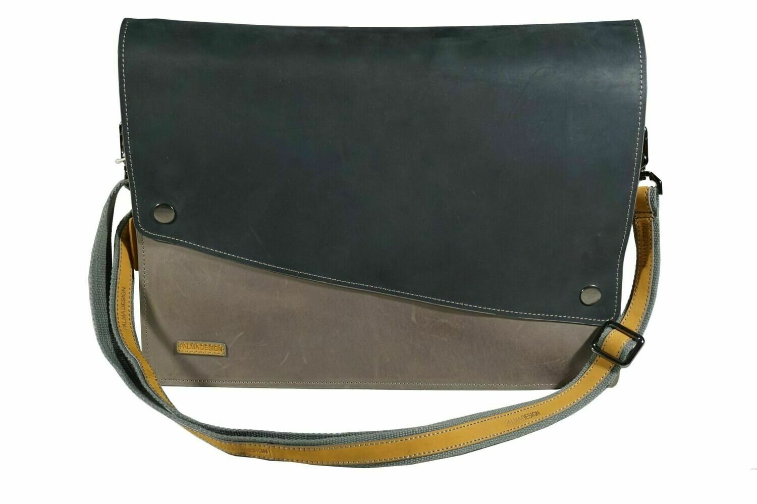 ADÁN Ledertasche Größe M, unisex