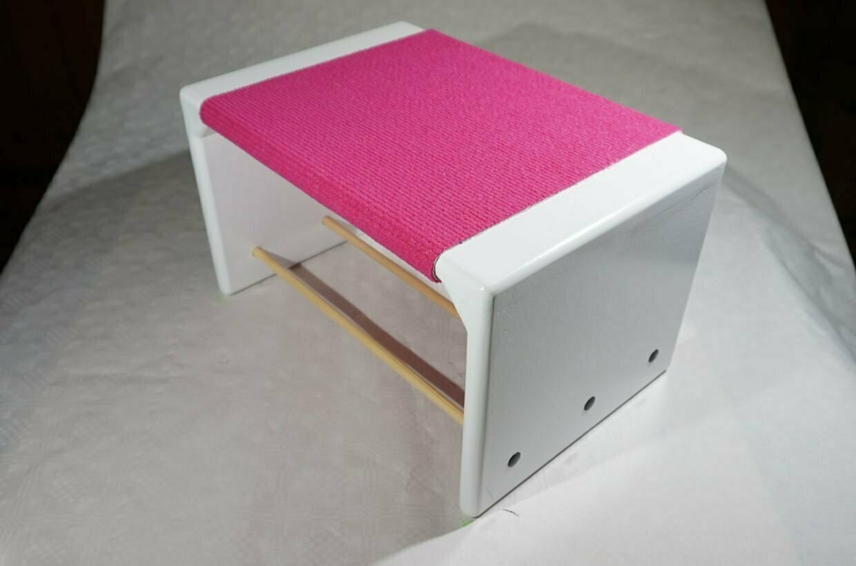 UP Designfußbank pink