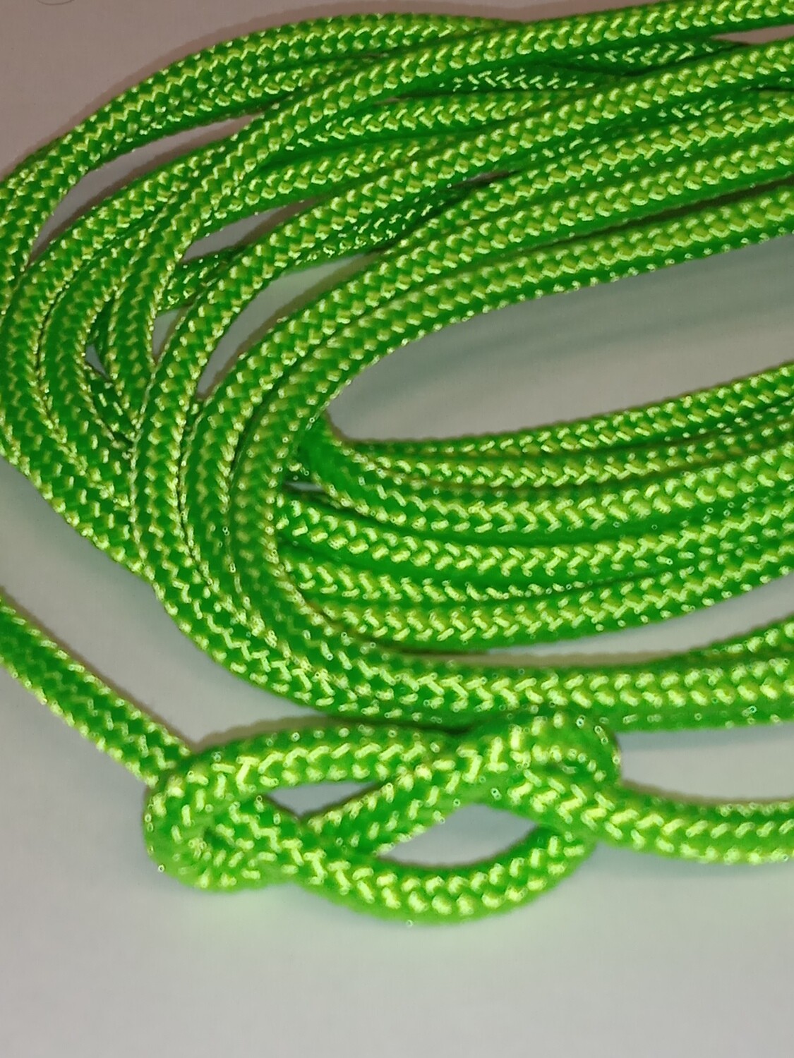 Шнур высокопрочный PES+Арамид диам 4,5мм нагр 500кгс (зеленый)