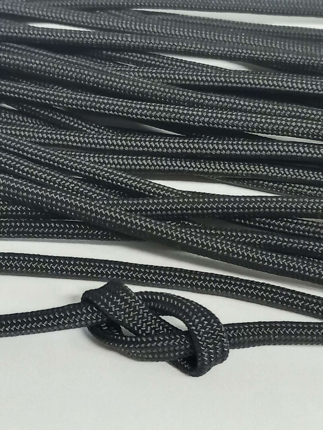 Шнур Handcord плетеный б/с 4мм (черный)