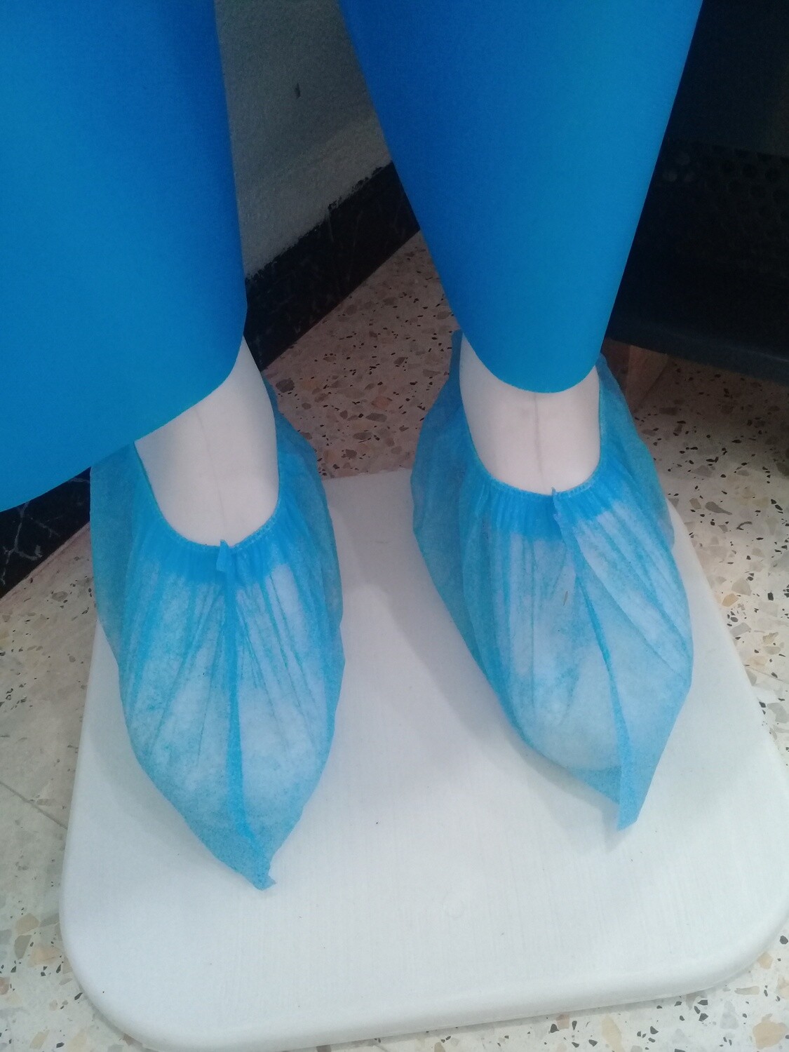 Sur-Chaussures