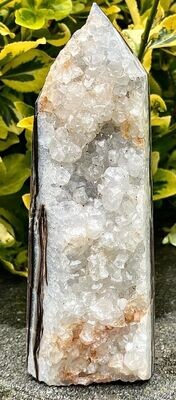 Achat Spitze 17,6 cm mit Kristallen