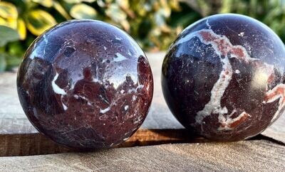 2x Granit Kugel