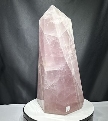 Gewaltige Rosenquarz Spitze 21,5 Kg 44,5cm