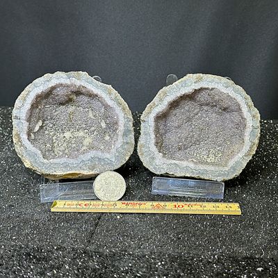 Quarz Geode Druse halbiert 0.950 Kg