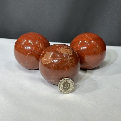 Roter Jaspis Kugel ca. 56 mm