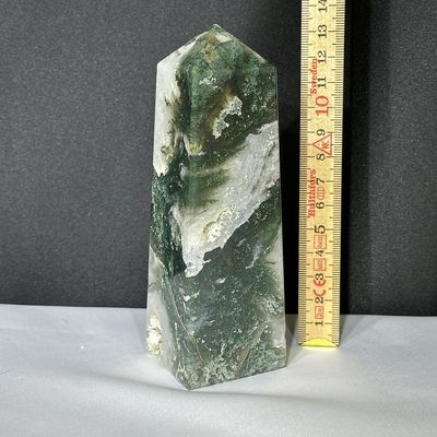 Moosachat Obelisk 136 x 45 x 42 mm