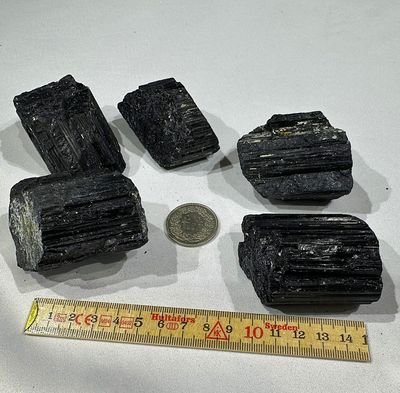 Schwarzer Turmalin Schörl 100 - 199 Gramm
