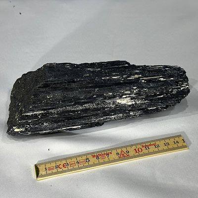Schwarzer Turmalin Schörl   1350 Gramm