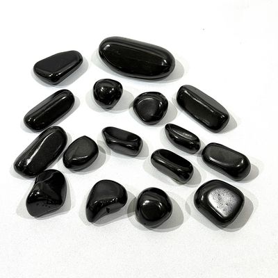 Schungit Trommelstein / Handschmeichler