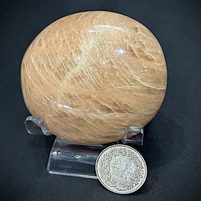 Mondstein Seifenstein rot orange 7.5 x 6.7 x 3.1 cm