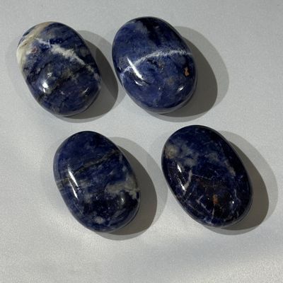 Sodalith Handschmeichler / Seifenstein