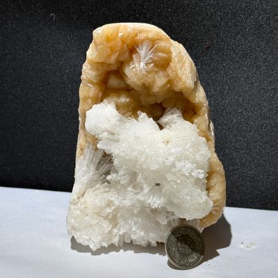 Grosser Scolecit auf Stilbit Matrix Grosser Scolecit auf Stilbit Matrix