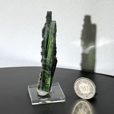 Fantastischer Flaschengrüner Vivianit 62 ct