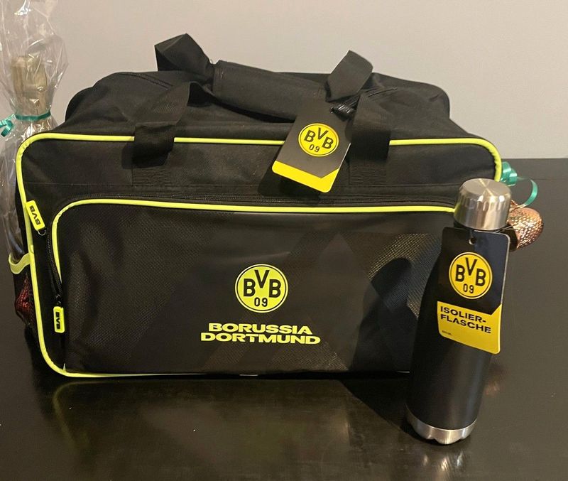 Fußball Präsenttasche Leckereien für echte Fans Fußball Präsenttasche Leckereien für echte Fans