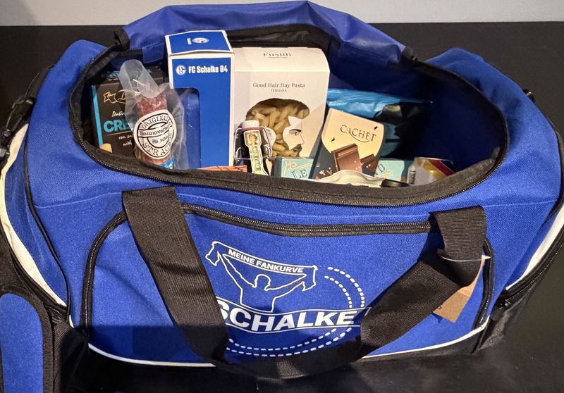 Schalke 04 Fußballtasche „Glück auf“ Schalke 04 Fußballtasche „Glück auf“