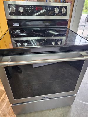 Cuisinière vitrocéramique convection Maytag TAXES INCLUSES GARANTIE 6 MOIS