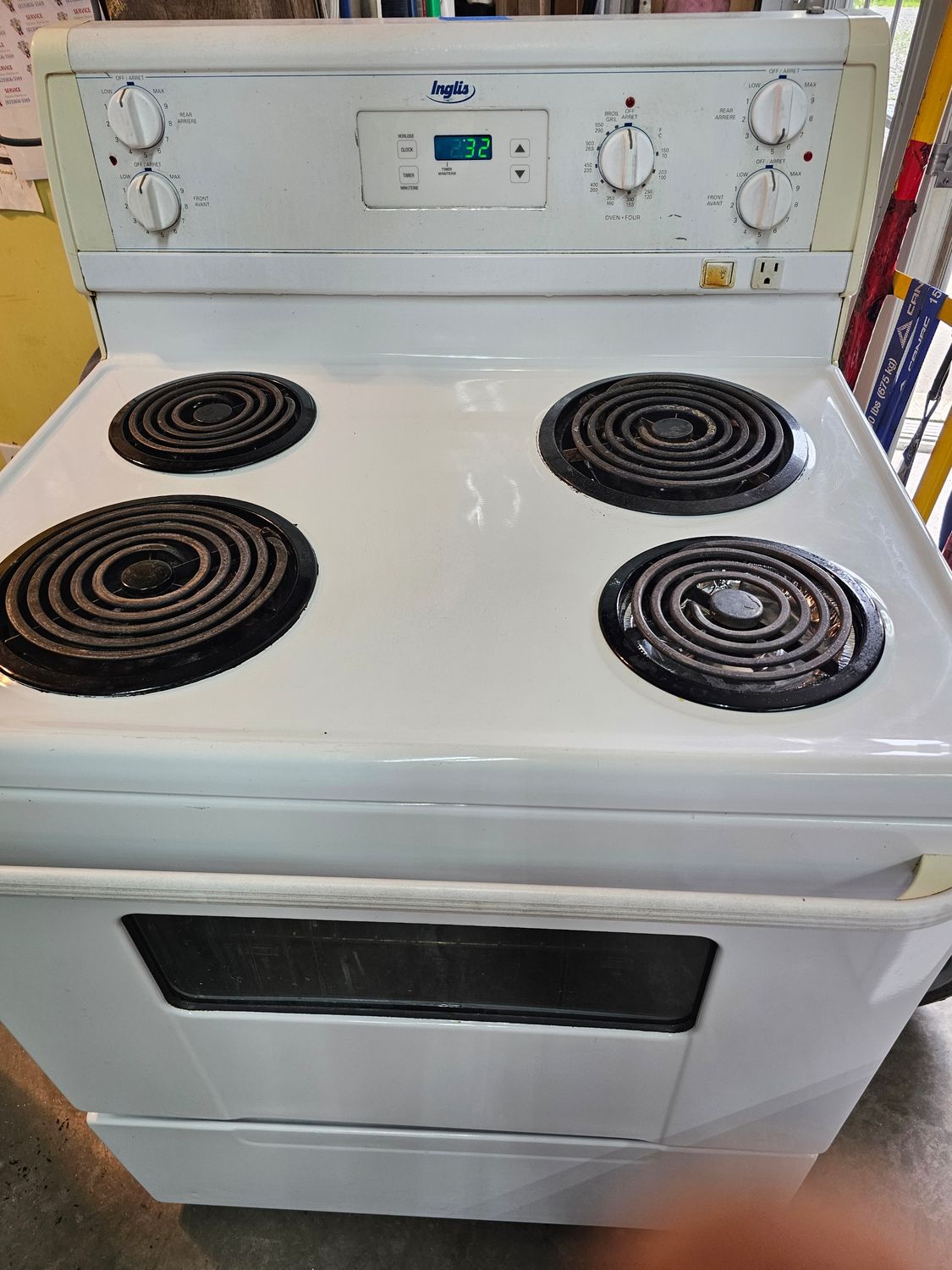 Cuisinière serpentin À Bas Prix  Inglis TAXES INCLUSES