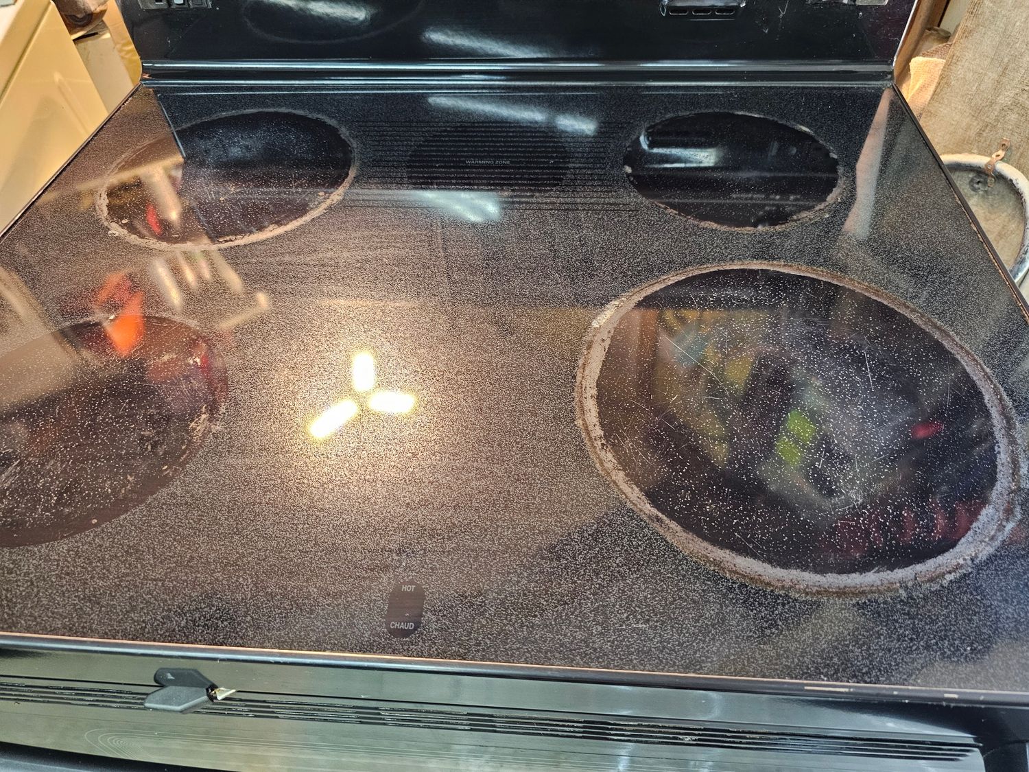 Cuisinière vitrocéramique autonettoyant GE  GARANTIE 6 MOIS
