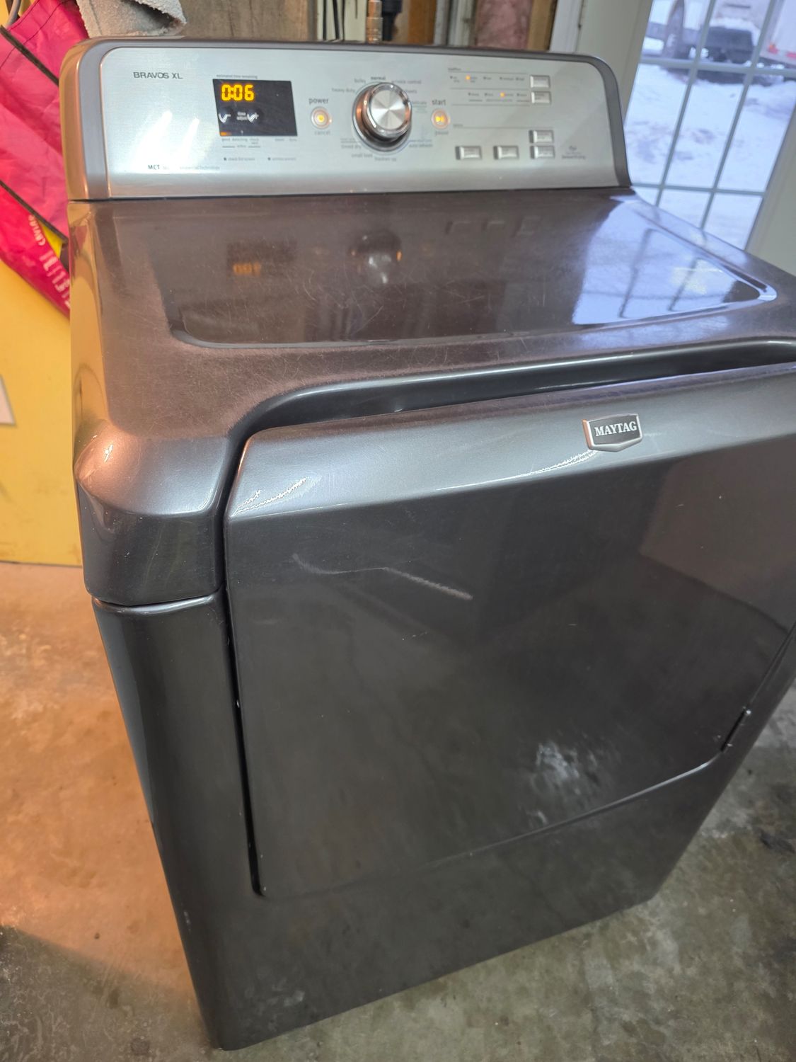 Sécheuse très grande capacité Maytag  GARANTIE 6 MOIS