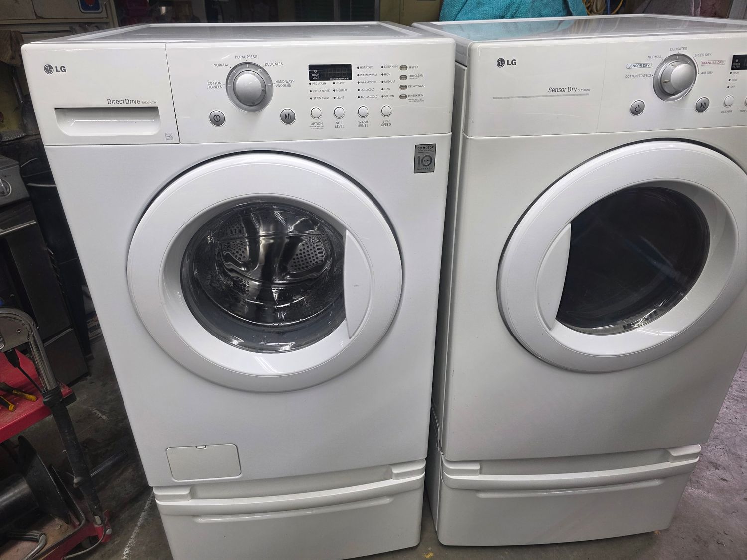 KIT laveuse sécheuse frontale avec Bases-tiroirs  LG GARANTIE 6 MOIS