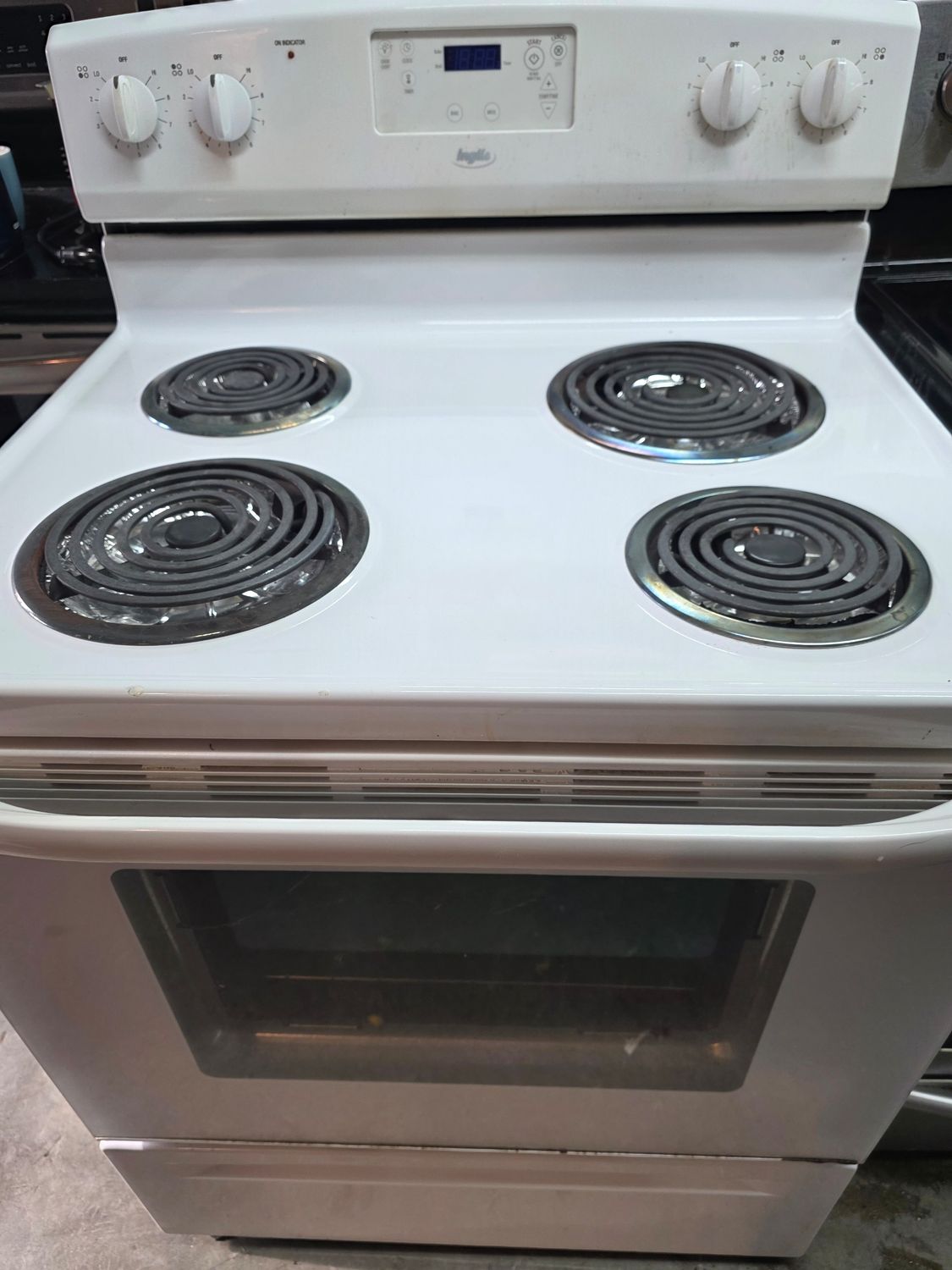 Cuisinière serpentin Inglis GARANTIE 6 MOIS