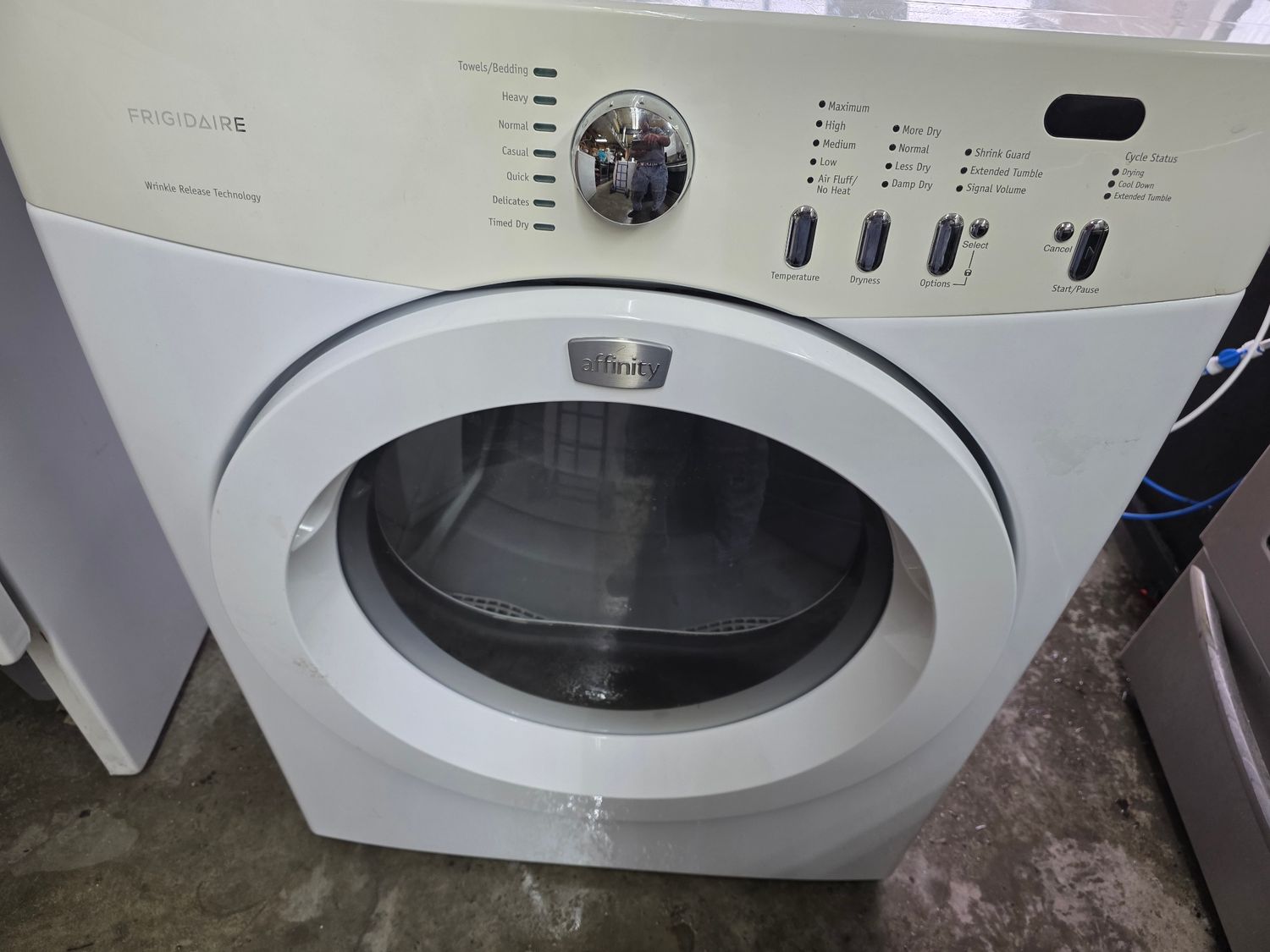 Sécheuse grande capacité Frigidaire GARANTIE 6 MOIS
