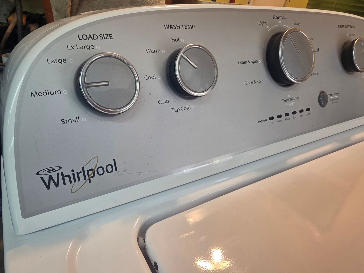Laveuse avec pivot Whirlpool  GARANTIE 6 MOIS