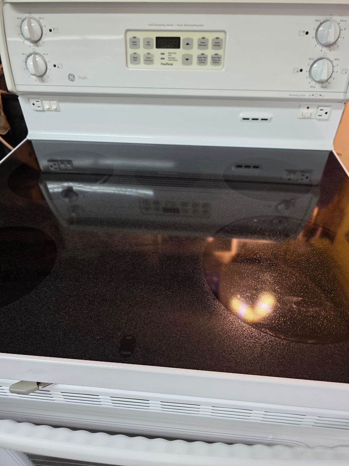 Cuisinière vitrocéramique GE  GARANTIE 6 MOIS