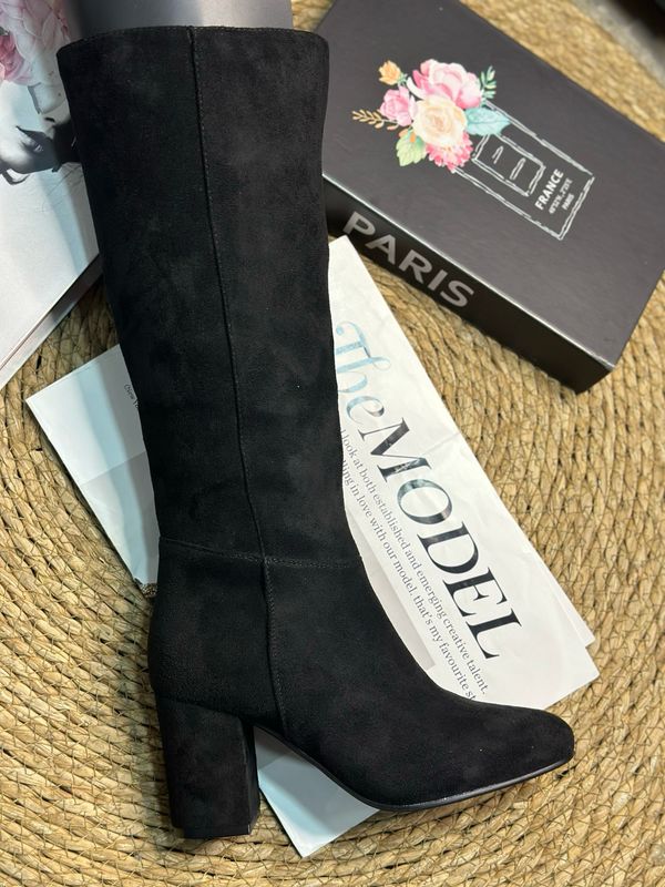 Bota gamuza negra AD 2B312