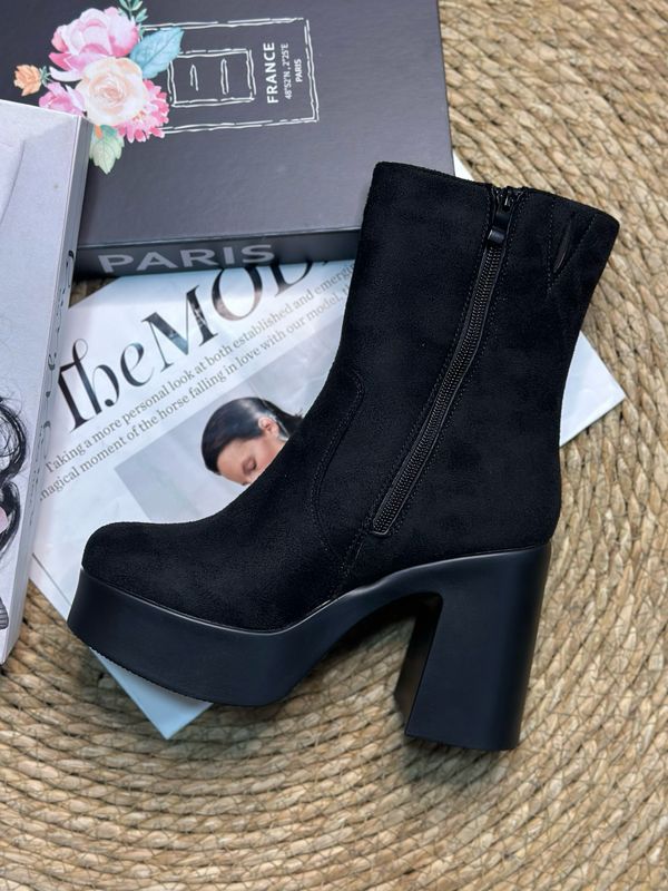 Botín plataforma Chic C2302 Negro
