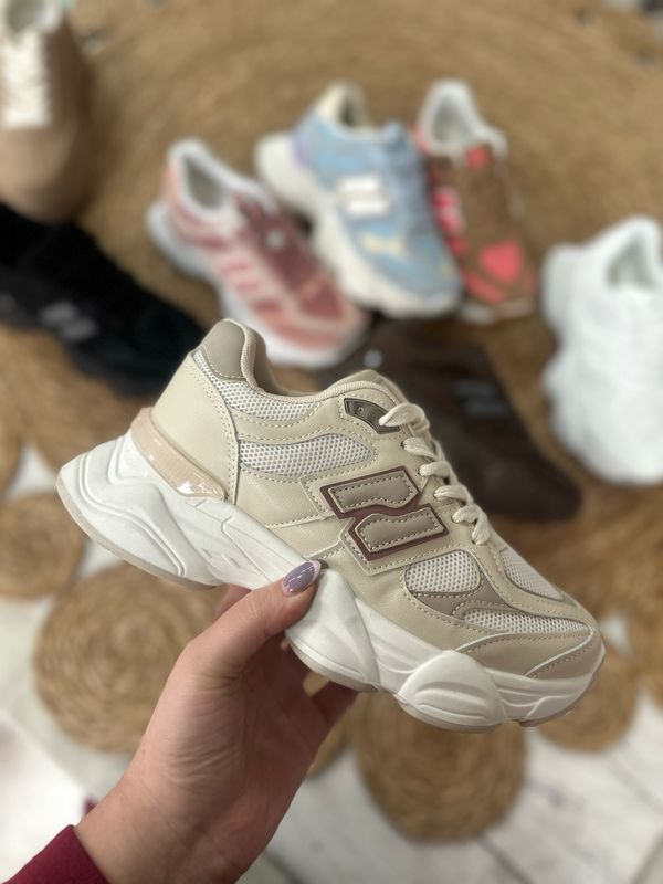 Zapatilla gb382 Beige