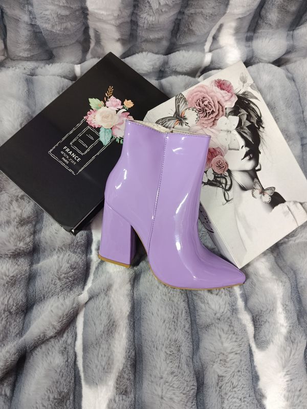 Botin LILA charol 24JS37