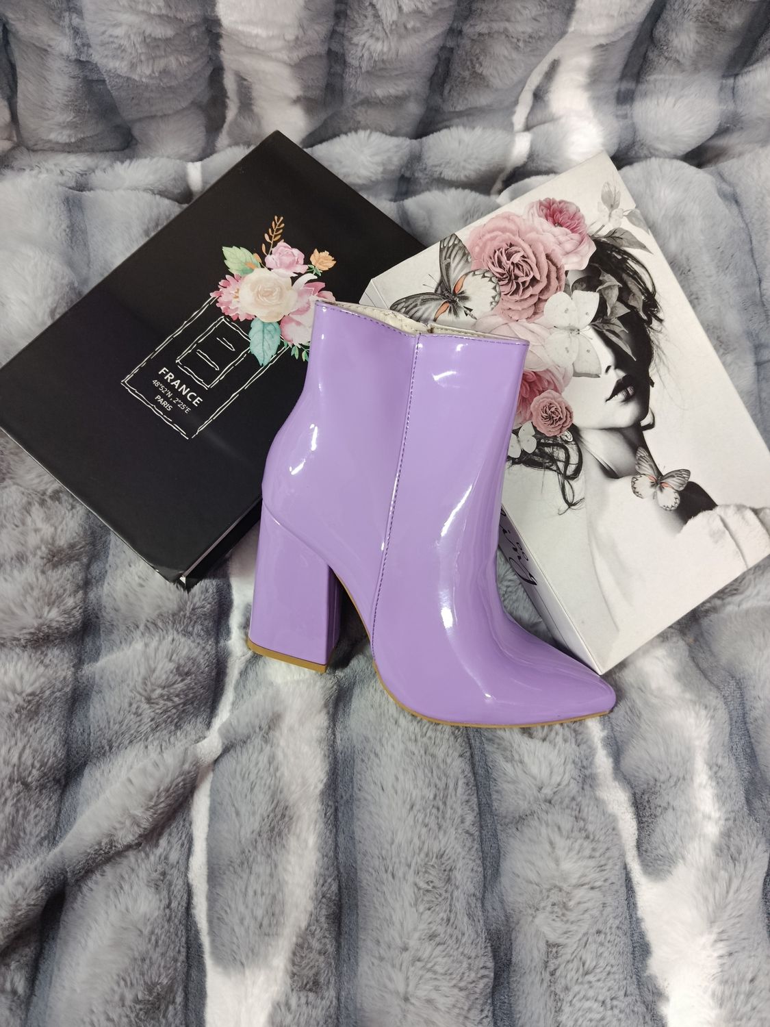 Botin LILA charol 24JS37