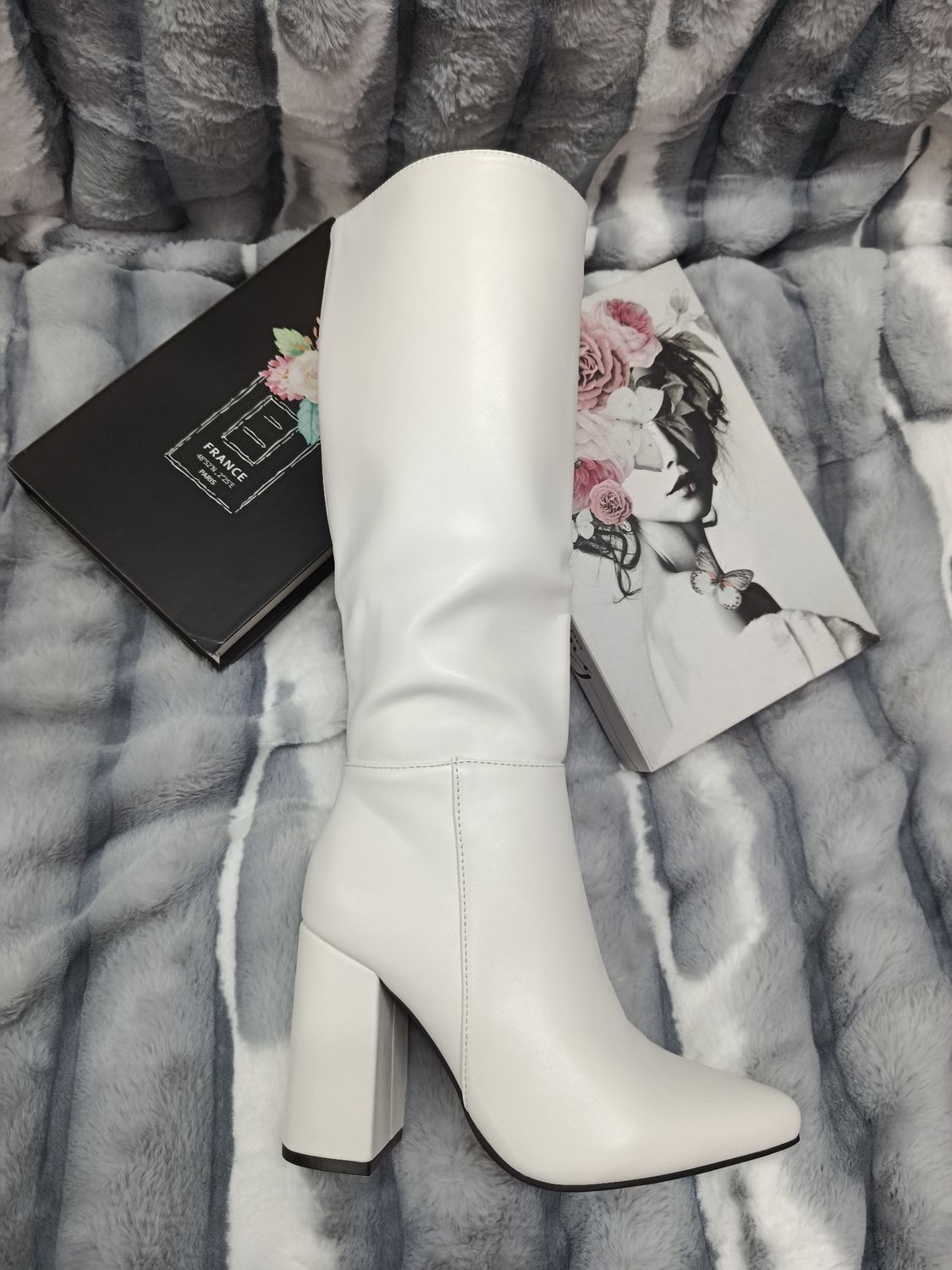 Bota blanca 25JS06