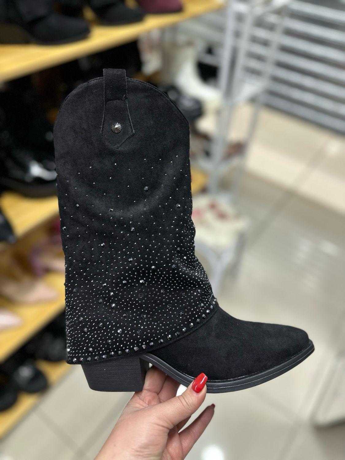 Botin brillo Q30 negro