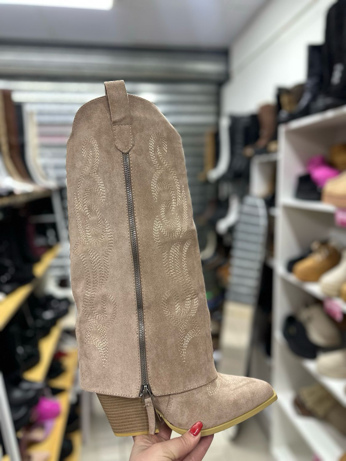 Bota texana gamuza bordada BEIGE 6G02-5